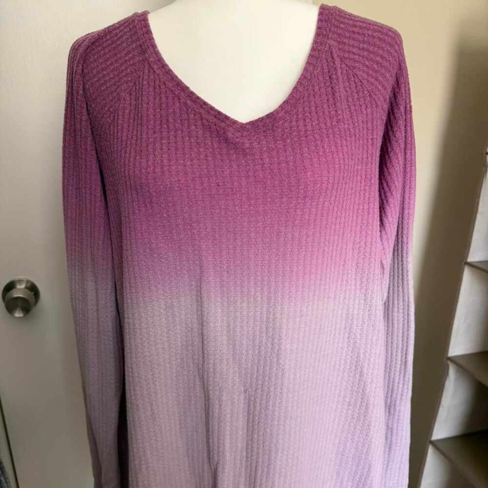 Alpha Amour Maroon Ombre Waffle Knit Long Sleeve Top V-Neck Size XL